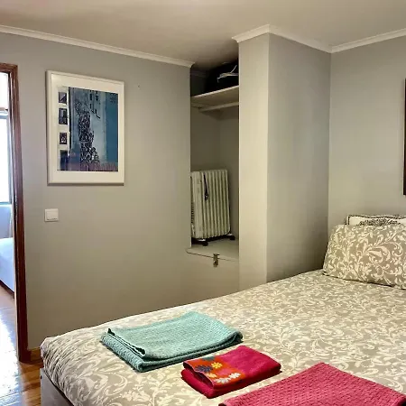 Alfama Typical By Hosty Lissabon